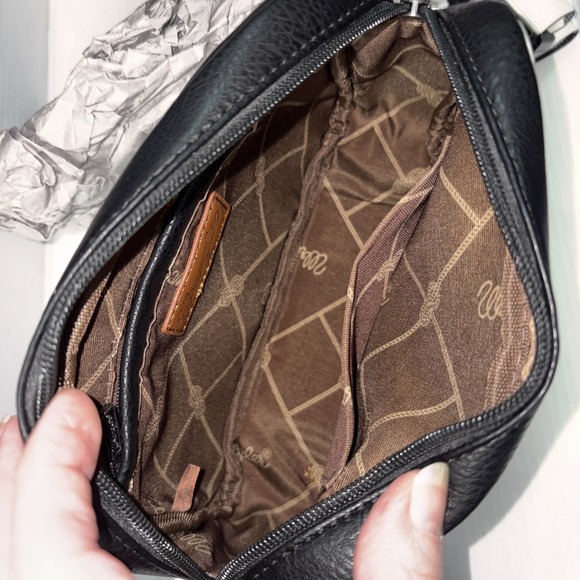 WRANGLER COW PRINT FANNY PACK - BRAND NEW W/ DUST COVER - Picture 6 of 8